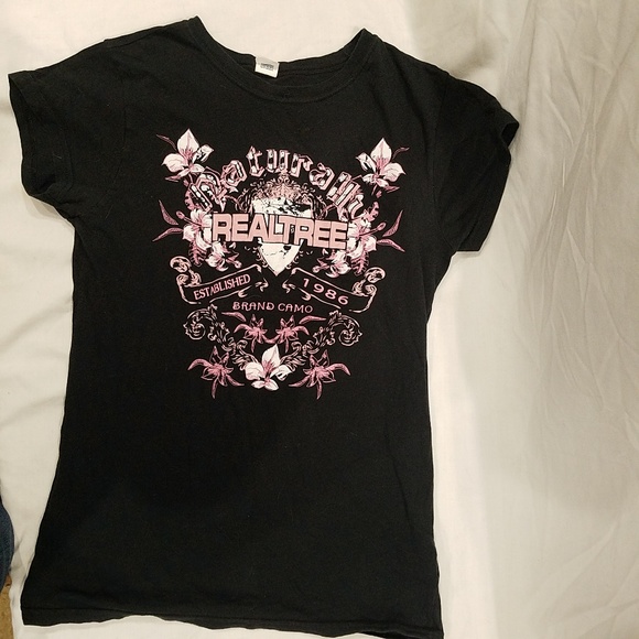 Realtree fitted tshirt - Picture 2 of 2